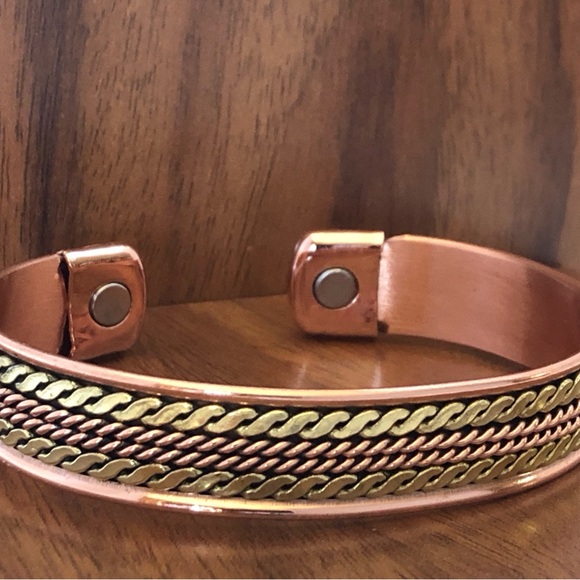 Pure Copper Two Tone Magnetic Bracelet Energy Cuff Bangle - Picture 5 of 5